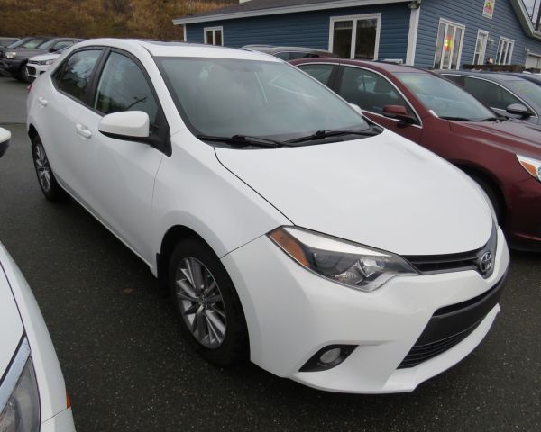 2015 Toyota corolla le auto