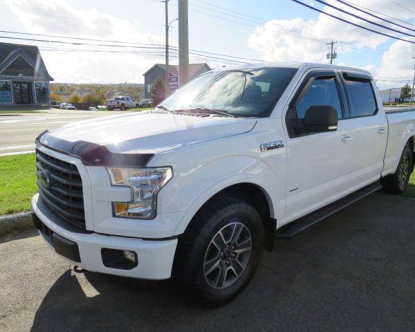 2016 Ford crew cab 4x4 fx4