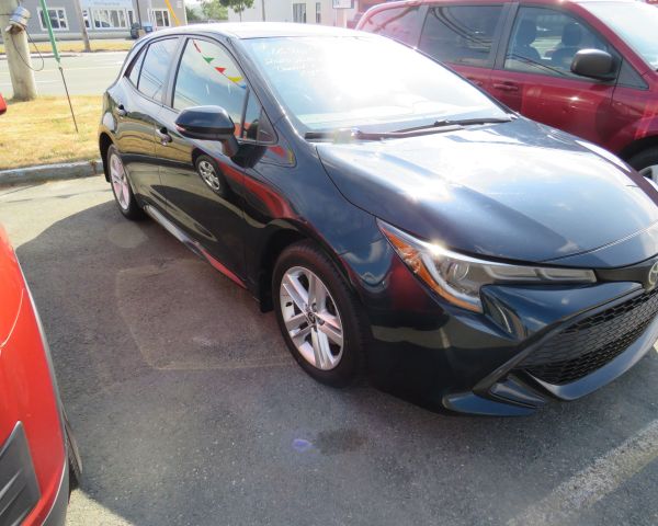 2020 Toyota
corolla auto lx
