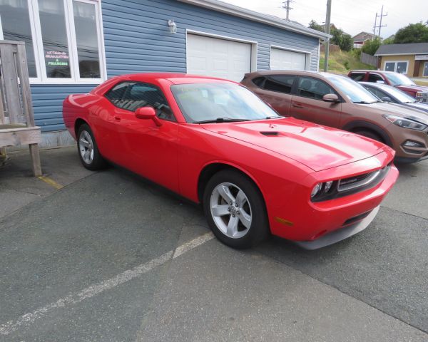 2010 Dodge challenger gl 72000km