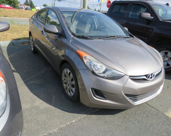 2013 Hyundai elantra gl auto