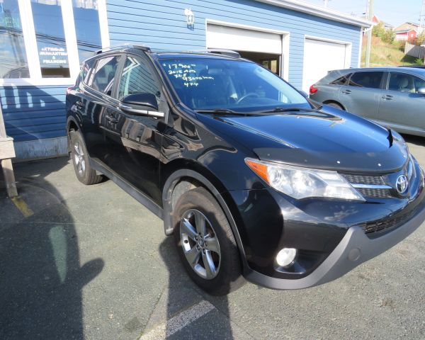 2015 Toyota
 rav 4 4x4 xle 93000km