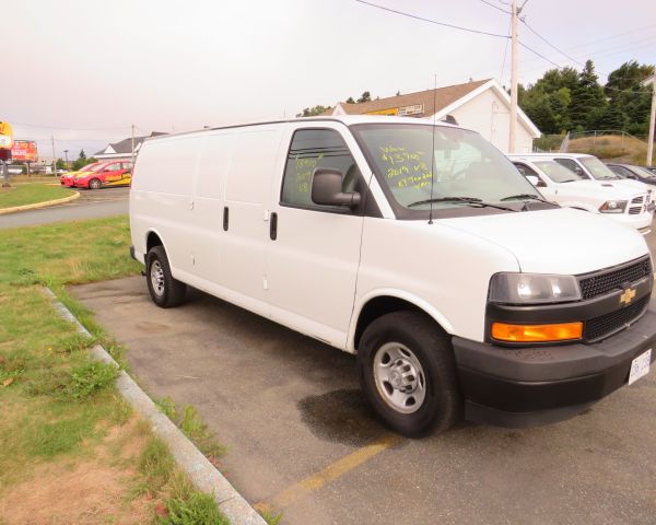 2019 Chevrolet full size cargo van v8