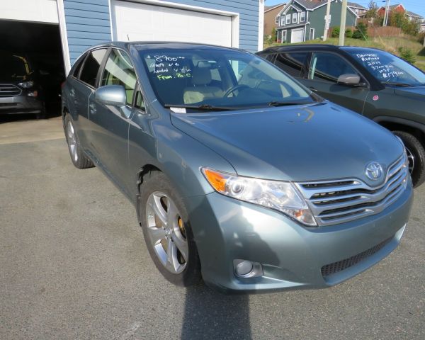 2009 Toyota
 venza awd from bc