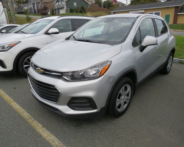 2017 Chevrolet trax awd loaded