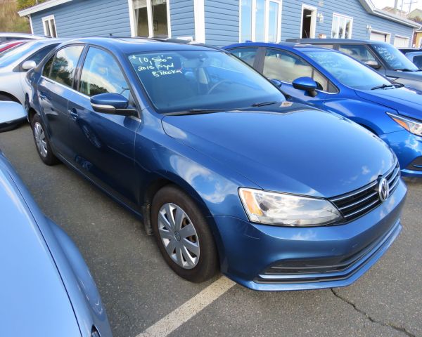 2015 Volkswagon jetta comfort line 5 spd manue