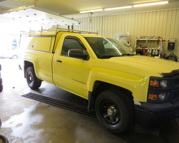 2016 Chevrolet 8 ft b0x 2 wdr