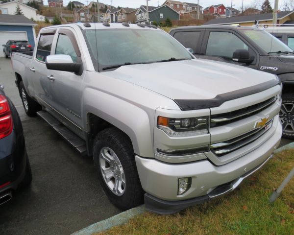 2018 Chevrolet crew cab 4x4 ltz
