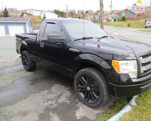 2014 Ford short box 2wd auto 6 cyl