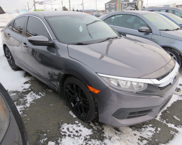 2017 Honda civic loaded 6 spd manuel