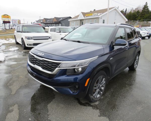 2023 Kia selstos awd