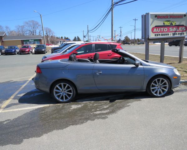 2012 Volkswagon eos convertible auto