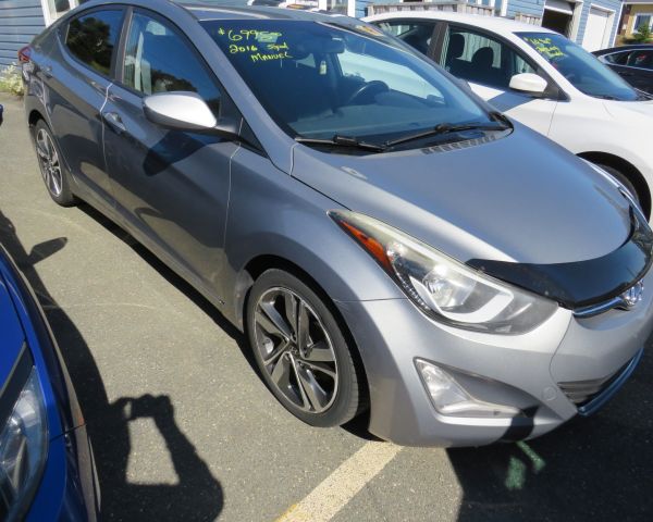 2016 Honda elantra gl 6 spd manuel