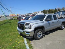 Derek Piccott Auto Sales : 2016 GMC
