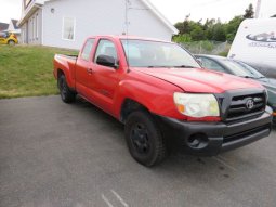 Derek Piccott Auto Sales : 2006 Toyota
