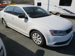 Derek Piccott Auto Sales : 2013 Volkswagon
